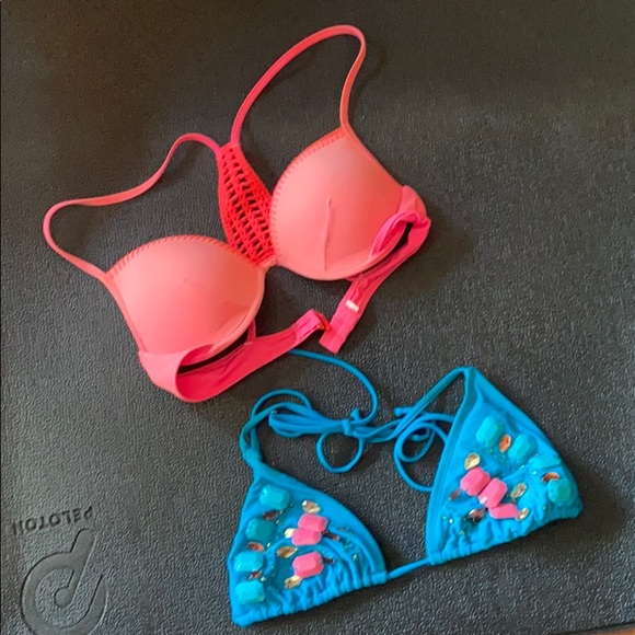 Two bathing suit tops fun bottoms - Picture 2 of 4